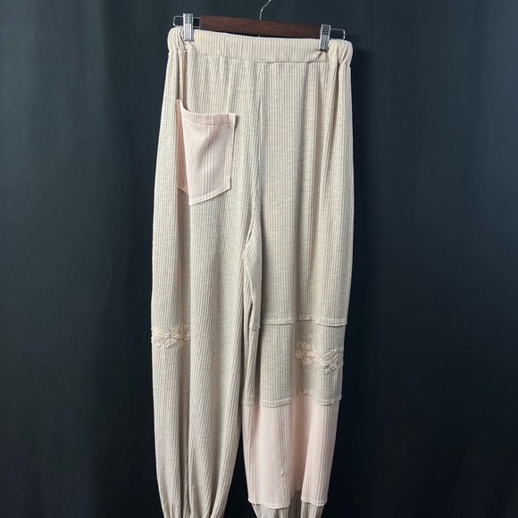 POL Cream Track Pants with Pocket Detail - Picture 2 of 3
